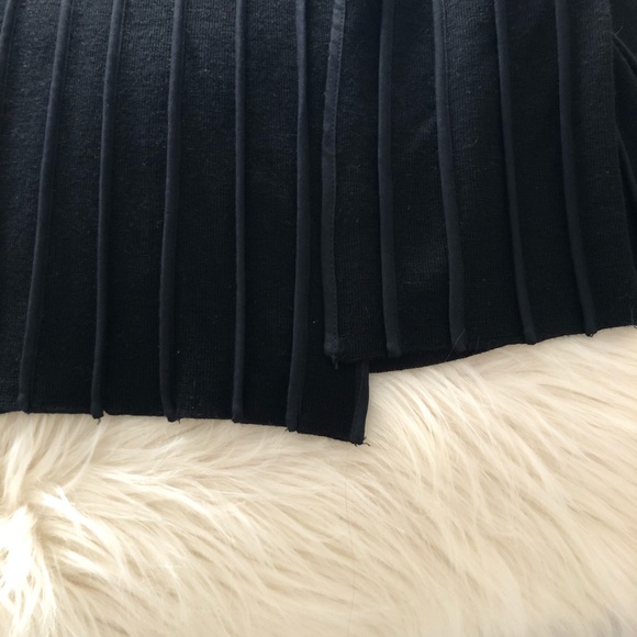 Carole Little Sweater - Picture 5 of 6